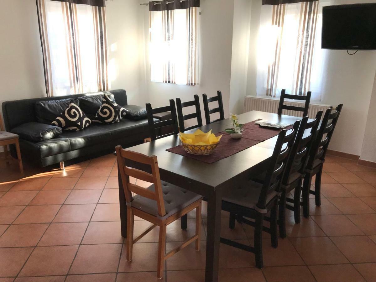 Gaestehaus Am Bach Rust Bagian luar foto